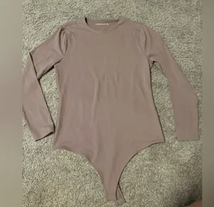 Abercrombie Long Sleeve Bodysuit thumbnail 1
