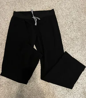 Figs Livingston Basic Scrub Pants thumbnail 1
