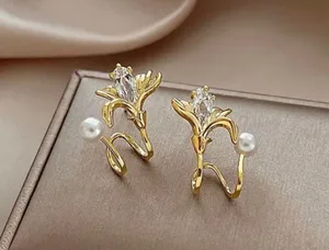 18K Gold Plated Crystal Flower Stud Earrings for Women,Elegant Flower Earrings thumbnail 1