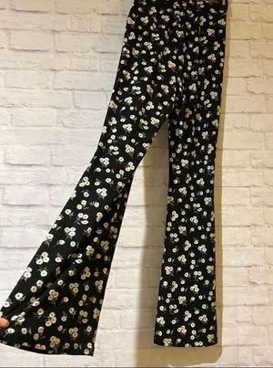 Boutique NEW Wild Child Daisy Flares thumbnail 11