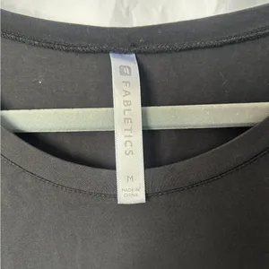 Fabletics blank tank top size medium thumbnail 3