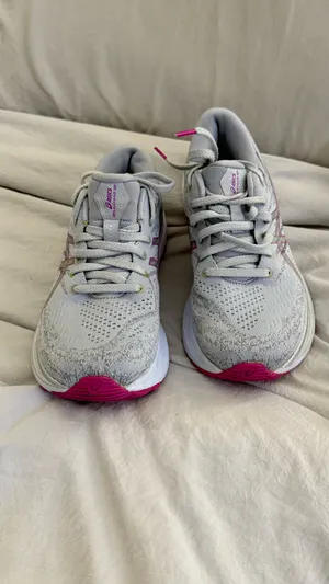Asics Gel Kayano 29 Womens Size 8 Gray Athletic Running Shoes Sneakers thumbnail 2