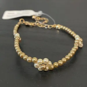Urban Outfitters Beaded Floral Bracelet NWOT thumbnail 2