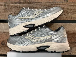 Saucony running sneakers  thumbnail 1