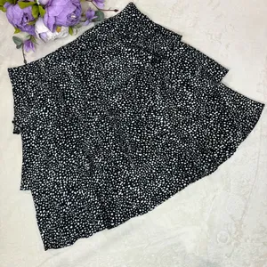 Very J NWT Boutique Black and White Polka Dot Tiered Skirt thumbnail 7