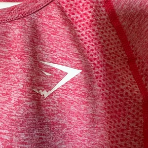 GYMSHARK Vital Seamless Long Sleeve Crop Top Preloved Medium thumbnail 3