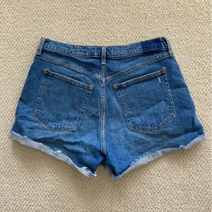Abercrombie & Fitch The Mom Short High Rise Curve Love Cuffed Jean Size 14 VEUC thumbnail 8