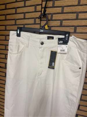 Lee white mid rise straight leg jeans size 12 thumbnail 4