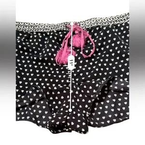 Lele Sadoughi x Roller Rabbit Black, White & Pink Heart Print Pajama‎ Set Sz L thumbnail 10