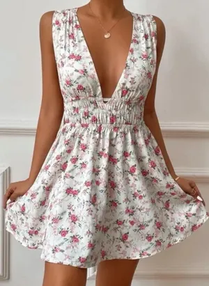 White floral dress Size M thumbnail 4