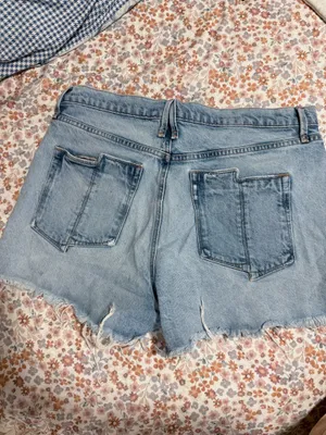 Good American High-Rise Denim Shorts thumbnail 2