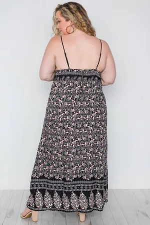 Boutique Plus Black Paisley & Crochet Maxi Dress 1X thumbnail 2