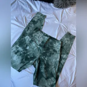 Lululemon diamond dye leggings thumbnail 4