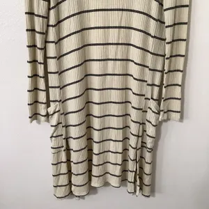 Daytrip Minimalist Chic Cozycore Slouchy‎ Striped Cream Long Open Cardigan Small thumbnail 8