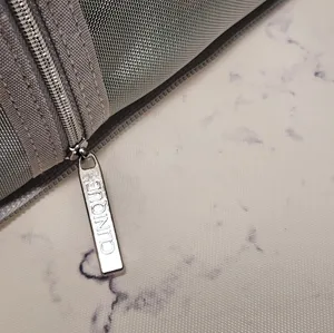 Clinique Silver Makeup Organizer Bag New No Tag thumbnail 4