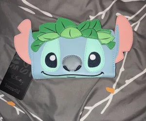 Loungefly Disney Lio & Stitch Luau Stitch Bifold Wallet New with Tags NWT thumbnail 1