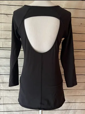 Lululemon Physically Fit Long Sleeve Tee thumbnail 11