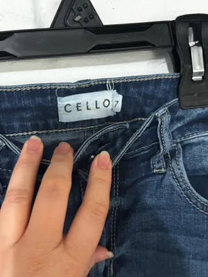 Cello Skinny Jeans Women’s 7 Distressed Raw Hem Medium Wash Denim thumbnail 2