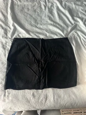 Black Mini Skirt H&M thumbnail 3