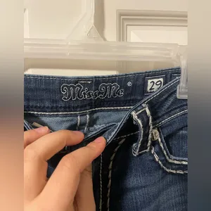 Miss Me Loose Saddle Stitch Border Bootcut Jeans Size 29 thumbnail 6