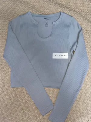 PacSun Top thumbnail 2