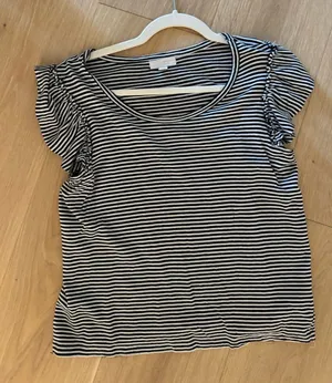 14th and Union Striped Black and White Ruffle Sleeve Top thumbnail 1