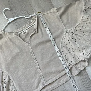 Pilcro Eyelet Sweatshirt batwing crop womens Beige (medium) boho anthropologie thumbnail 7
