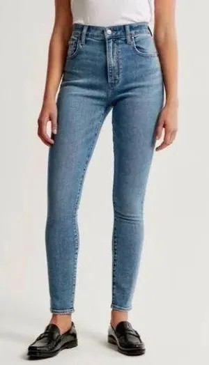 Abercrombie • Ultra High Rise Super Skinny Ankle High Rise Jeans thumbnail 1