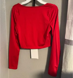 Cropped Red Long Sleeve thumbnail 2
