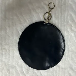 PINK - Victoria's Secret Round Wristlet Coin‎ Purse Key Chain Clutch Cosmetics Bag Charm thumbnail 5