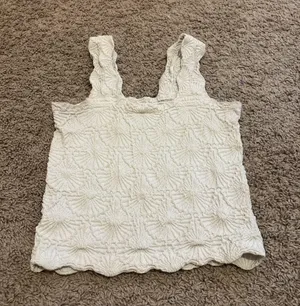 Aura White Flower Tank Top thumbnail 1