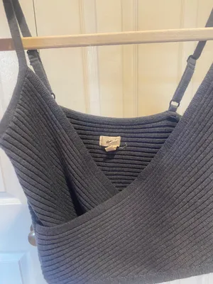 Cropped Knit thumbnail 3