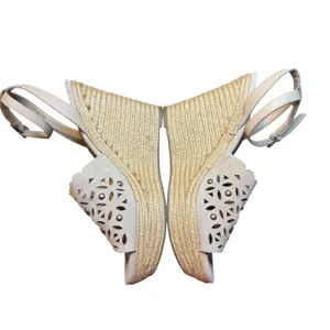 Marc Fisher Shoes Womens Size 11M‎ Beige Suede Studded Wedge Sandals Espadrille thumbnail 5