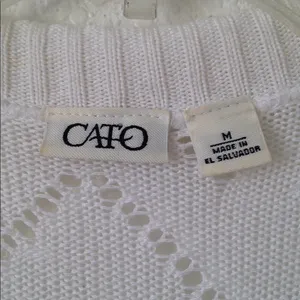 FINAL MARKDOWN Ladies' Cato Crocheted White Shrug (M) thumbnail 2