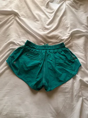 Lululemon Hotty Hot Shorts 2.5" thumbnail 2
