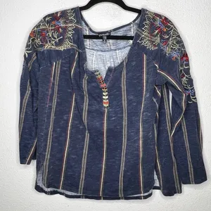 Hannah Embroidered Top‎ Blue Size M thumbnail 8