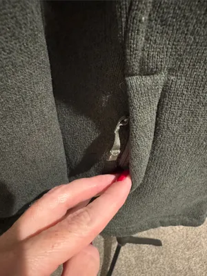 The North Face Women's Olive Green Full-Zip Fleece Jacket thumbnail 3