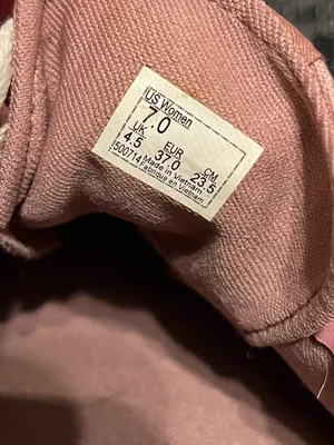 Women’s Vans Skate Shoes thumbnail 7