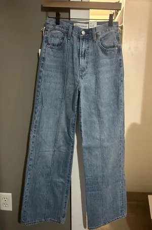 Denim Forum Aritzia Jeans thumbnail 1
