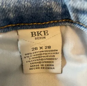 BKE Billie Slim Fit High Rise Cropped Straight thumbnail 6