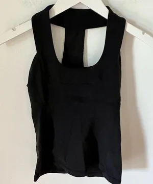 LULULEMON SCOOP NECK TANK TOP! thumbnail 1