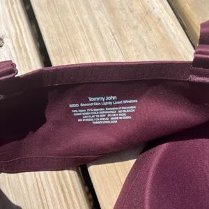 Tommy John Bra Second Skin Lightly‎ Lined Wireless Red Wine Burgundy Maroon 32DD thumbnail 3