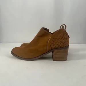 Steve Madden‎ Ruebey Suede Perforated Bootie in Chestnut Brown Size 9 thumbnail 6