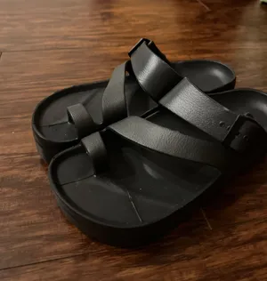 Amazon platform foam slide sandals thumbnail 2