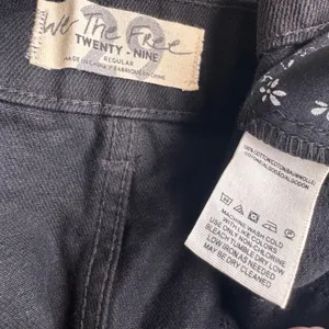 Free People We The Free Black‎ Denim Pleated Mini Skirt Size 29 Regular Cotton thumbnail 3