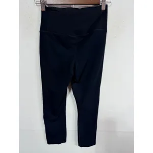 Nike Leggings High Rise Crop Athletic Women's XS Black Yoga Gym Workout thumbnail 3