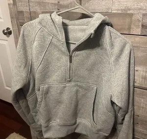 Amazon grey cropped zip up thumbnail 1
