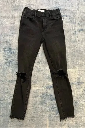 PacSun Black Distressed Busted Knee High Rise Ankle Jegging Women's 25" thumbnail 1