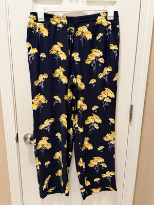 LOFT Wide Leg pull on pants size Medium thumbnail 2