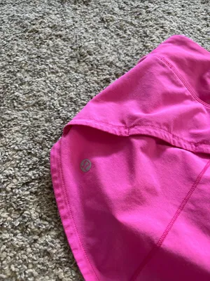 Lululemon Speed Up Low-Rise Short 2.5" size 14 thumbnail 3